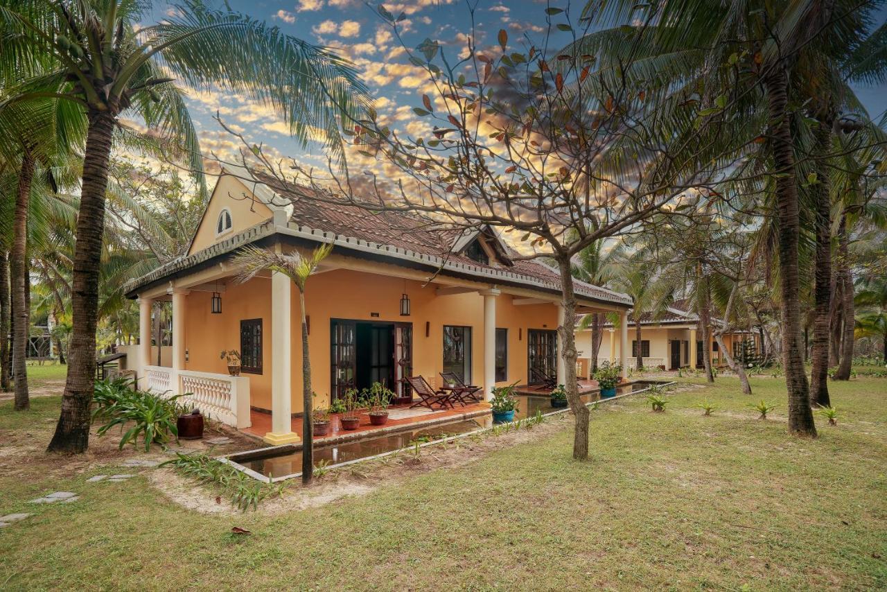 Le Belhamy Beach Resort & Spa, Hoi An An Bàn Dış mekan fotoğraf